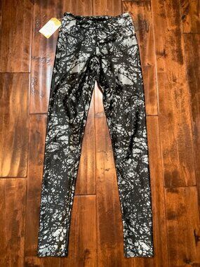 Goldsheep Silver Black Shatter Print Yoga Athletic Leggings, Size S